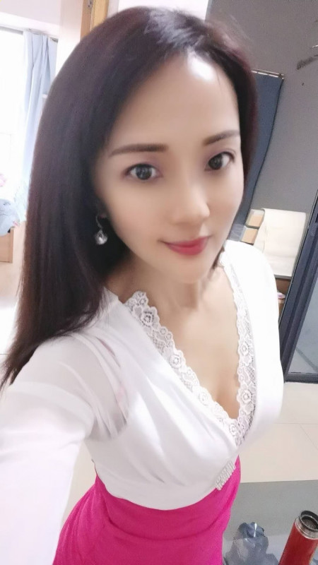 龙岗爱联地铁站附近